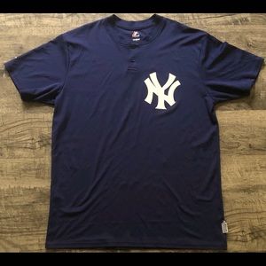 Majestic Mens Large Cool Base Jersey